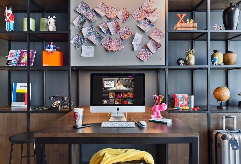 בית מלון כפרי Moxy Copenhagen Sydhavnen