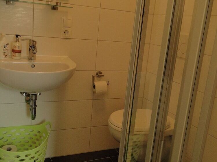 ペンション Haus St. Josef