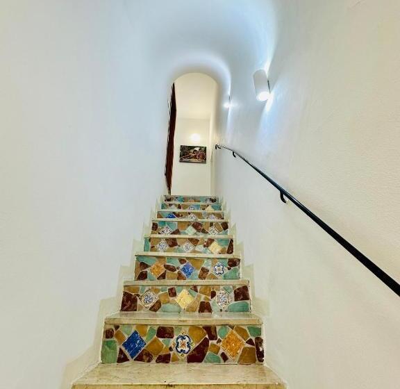 تختخواب و صبحانه Casa Lilla