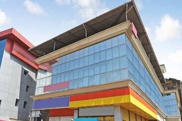 هتل Hindustan By Oyo Rooms