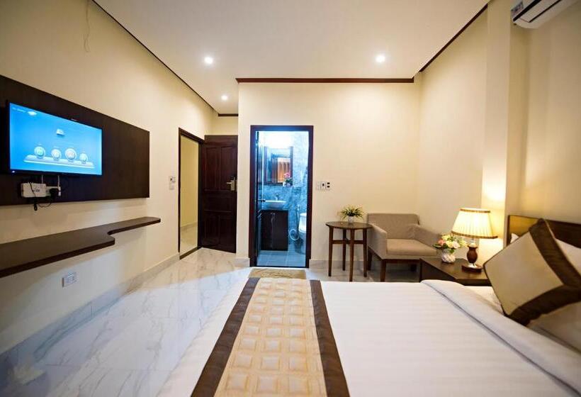 هتل Premier Vang Vieng