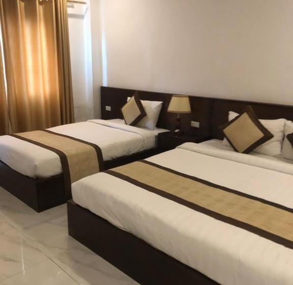 هتل Premier Vang Vieng