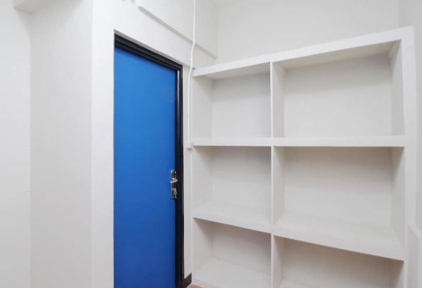 هاستل Kamar Keluarga Bandara Mas Syariah