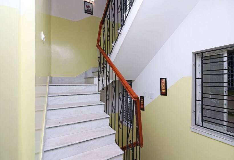 Hotel A Retro By Oyo Rooms