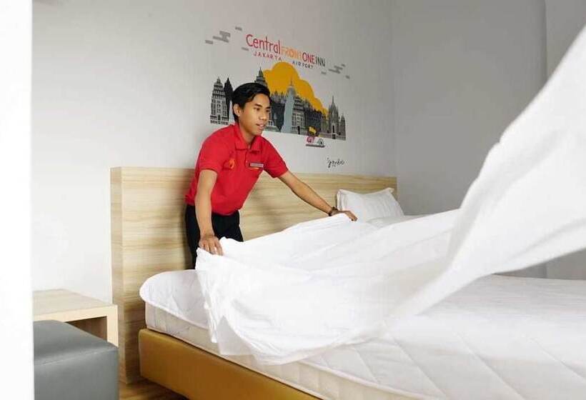 هتل Central Front One Inn Jakarta Airport