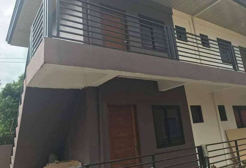 Отель Chicos Apartments Pangasinan