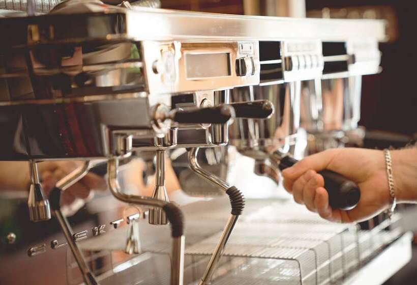 ホテル Lowenstein