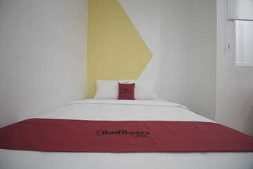هتل Reddoorz Plus @ Catania Lrt Cinde Palembang