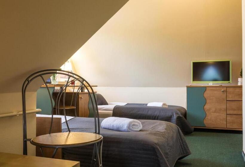پانسیون Liberta Inn   Pokoje Gościnne
