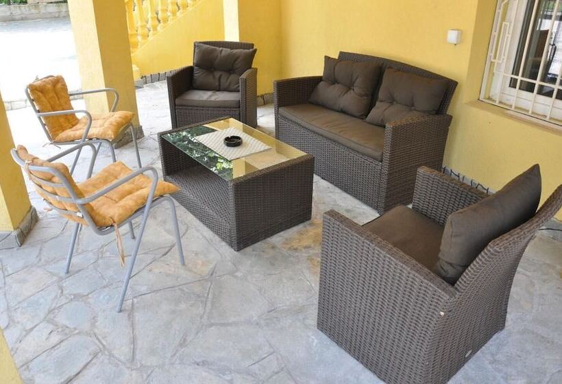 پانسیون Smeštaj Olivera Niška Banja