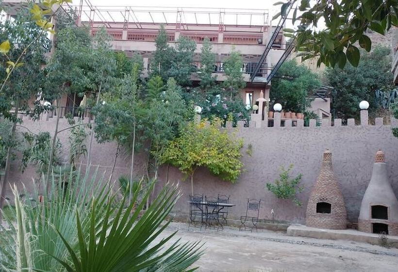 تختخواب و صبحانه Dar Soulaimane