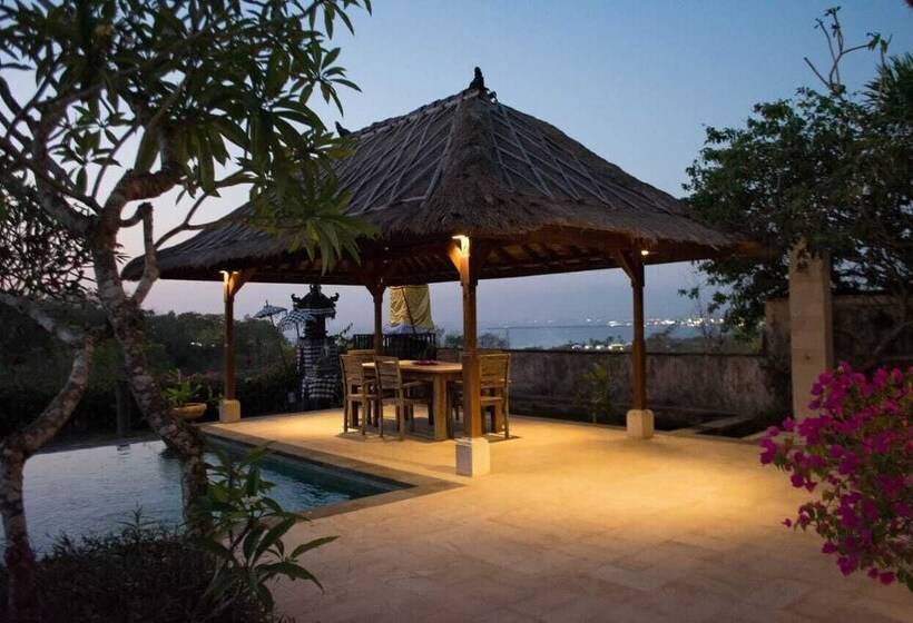 تختخواب و صبحانه Villa Pasraman Baghawan