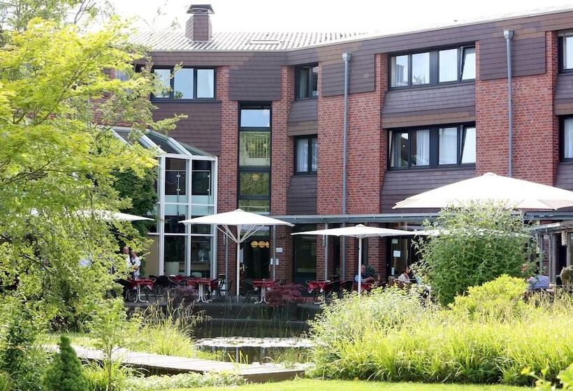 هتل Gustavstresemanninstitut