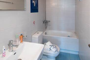 Mykonos Pro Care Suites