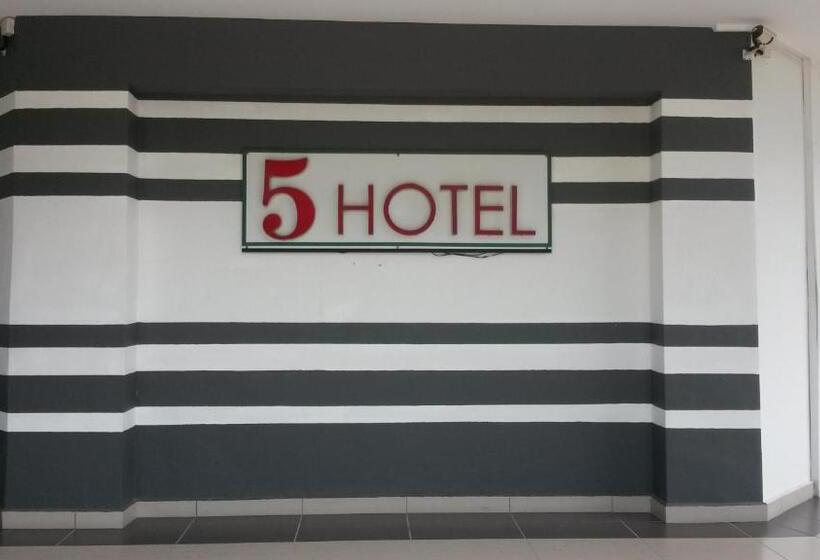 هتل Five