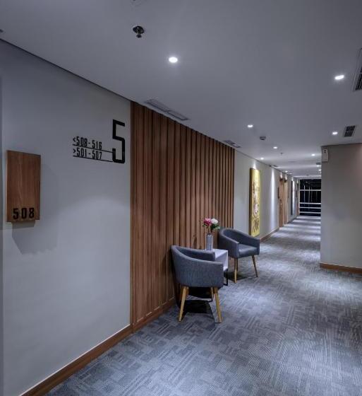 هتل Kuretakeso Kemang