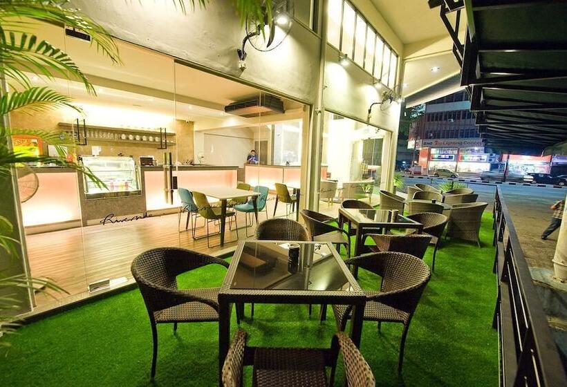هتل Riverside Boutique