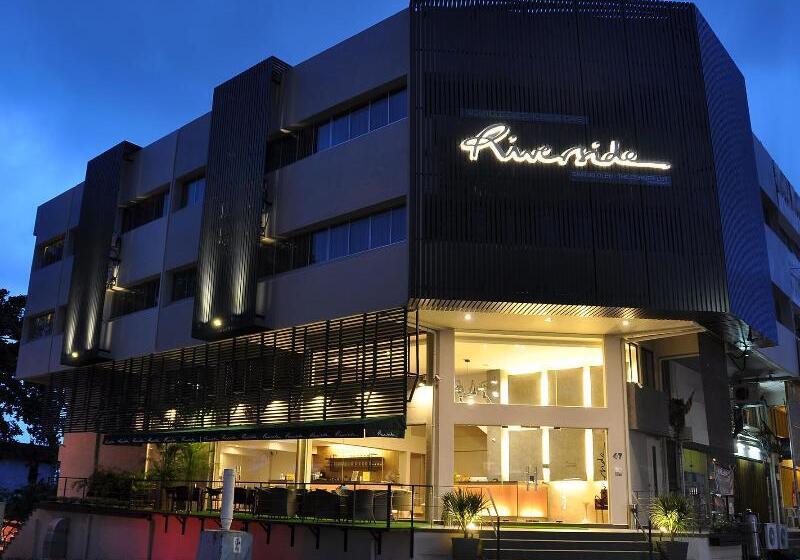 هتل Riverside Boutique