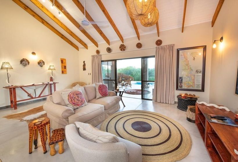 בית מלון כפרי Rooibos Bush Lodge
