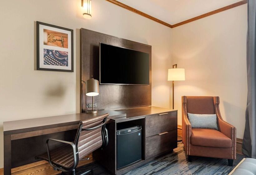 The Courthouse Hotel, Ascend Hotel Collection