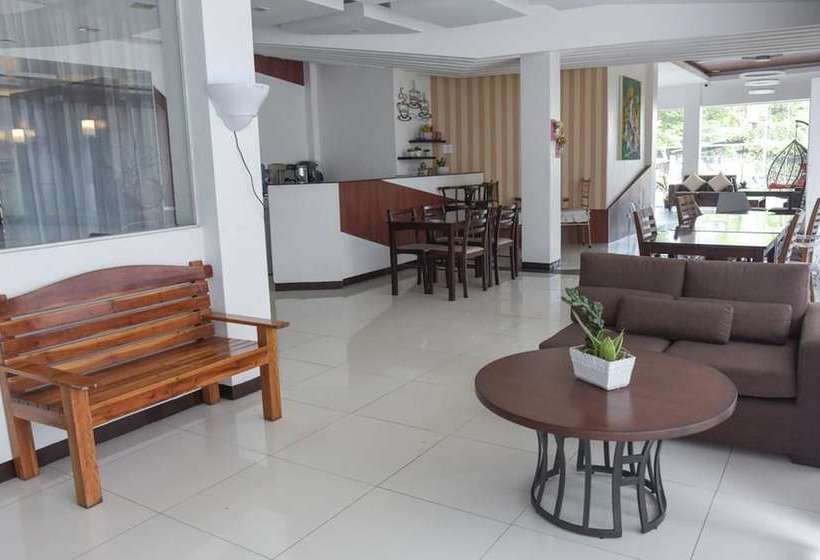 فندق Tiptop Tower Suite Inn