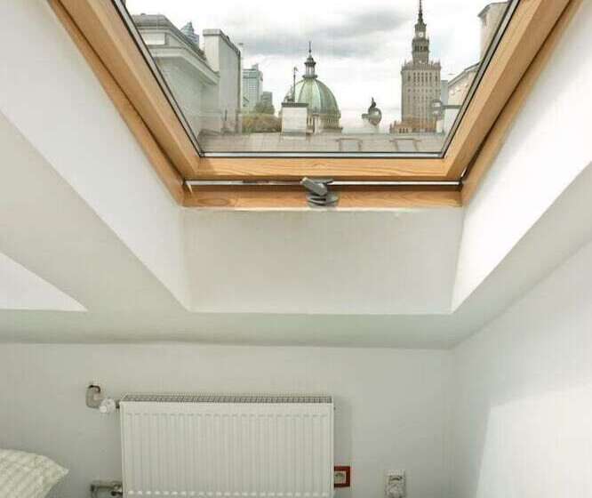 پانسیون Hoża Apartments And Rooms