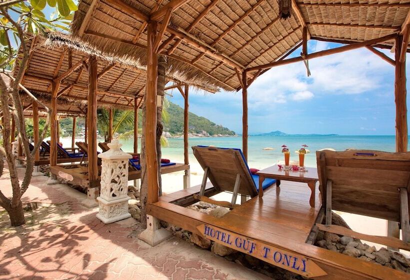 هتل Crystal Bay Yacht Club Beach Resort