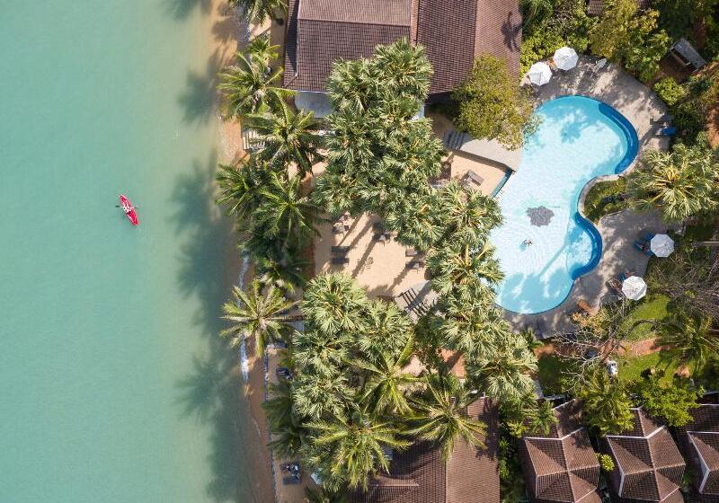 هتل Paradise Beach Resort, Koh Samui   Sha Extra Plus