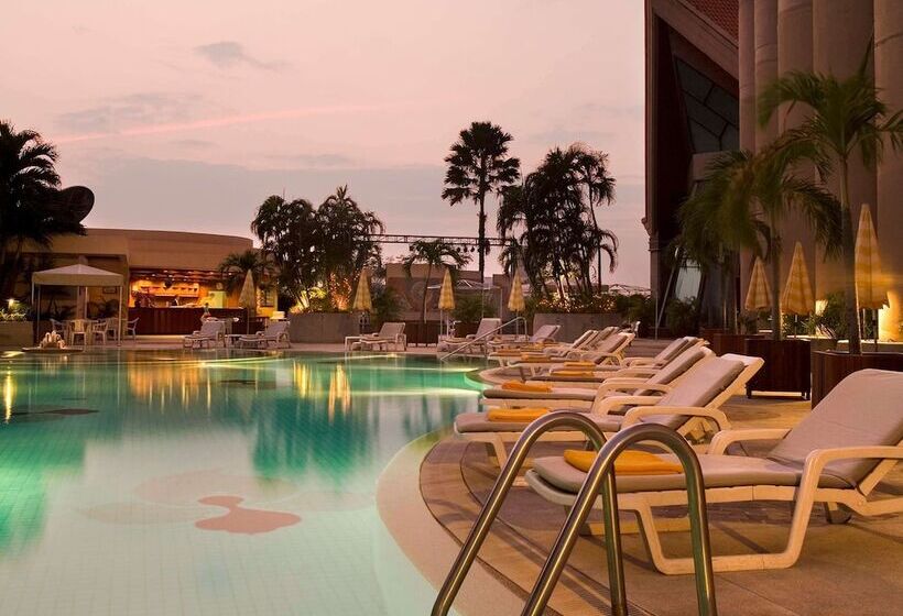 هتل Pullman Khon Kaen Raja Orchid