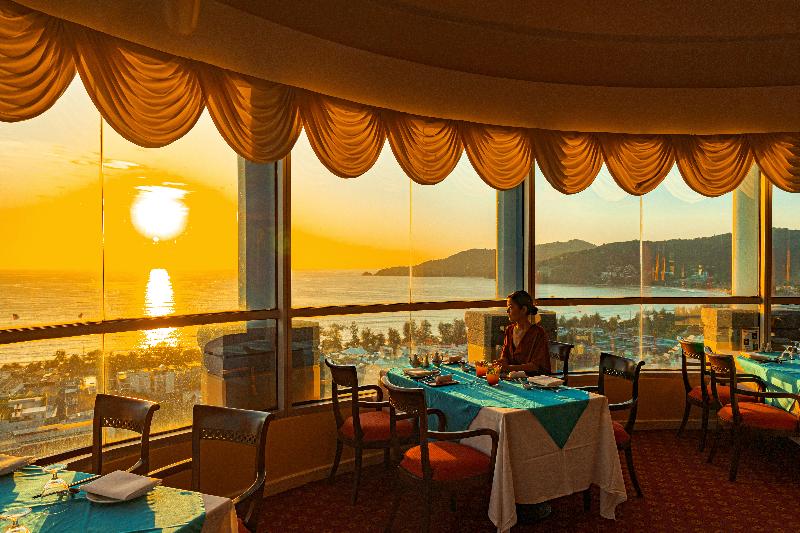 The Royal Paradise Hotel & Spa   Sha Extra Plus