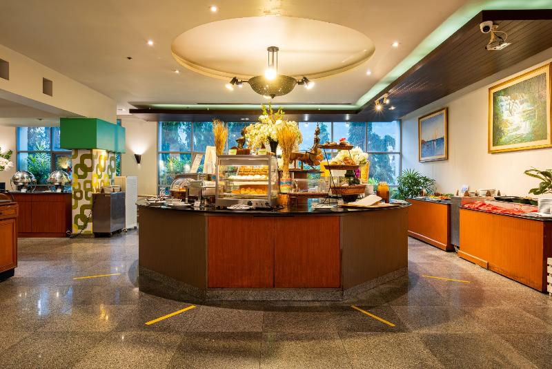 The Royal Paradise Hotel & Spa   Sha Extra Plus