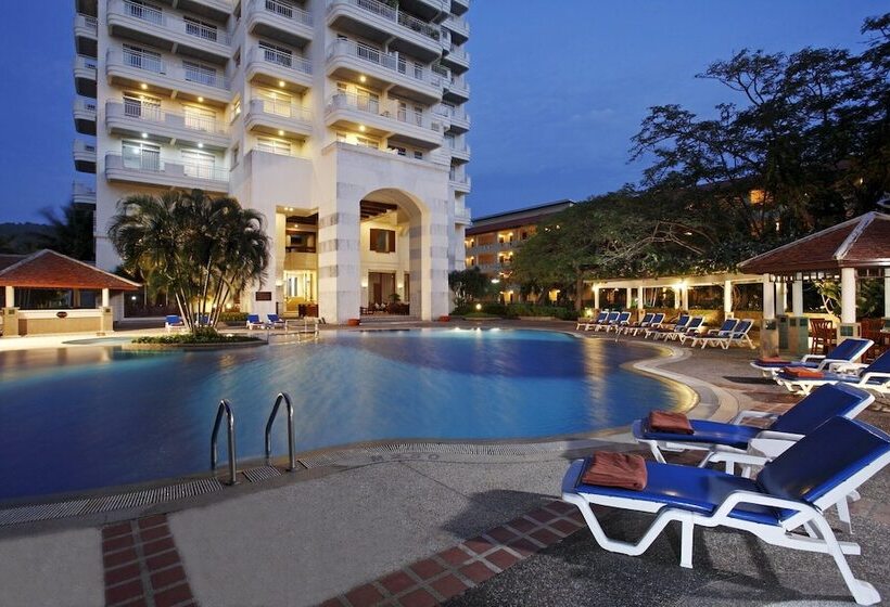 هتل Waterfront Suites Phuket By Centara