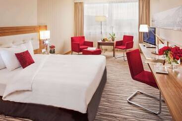 Mövenpick Hotel Geneva