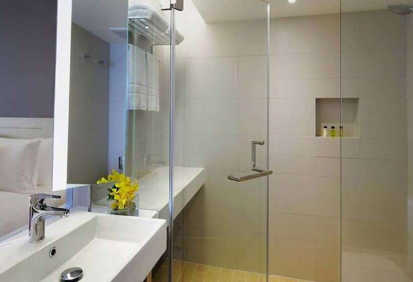 استراحتگاه Amari Phuket