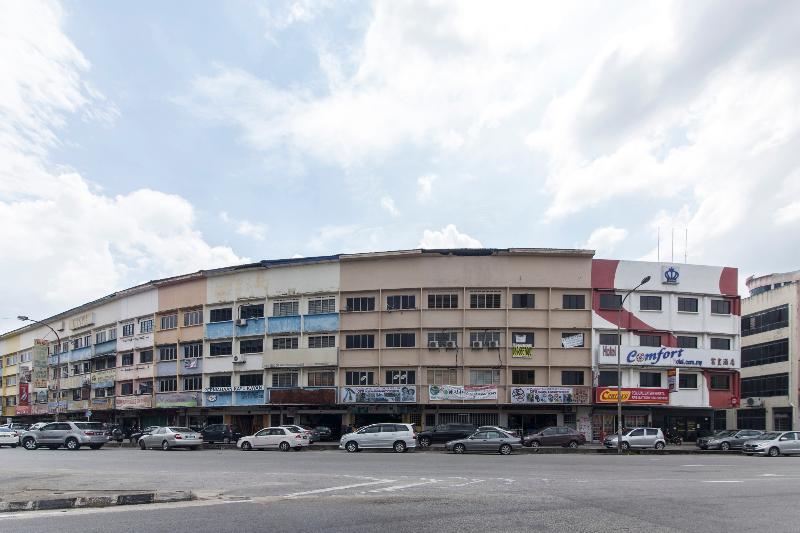 Comfort Hotel 2 By Oyo Rooms