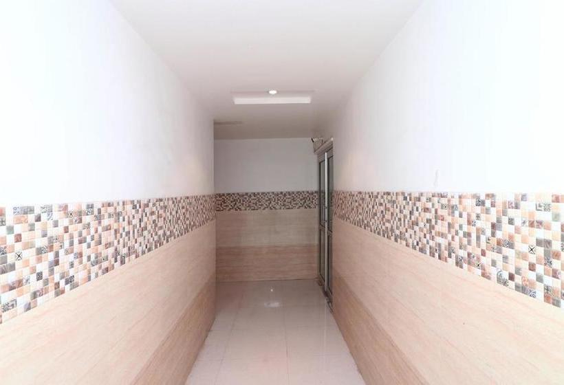 ホテル Govind Guest House By Oyo Rooms