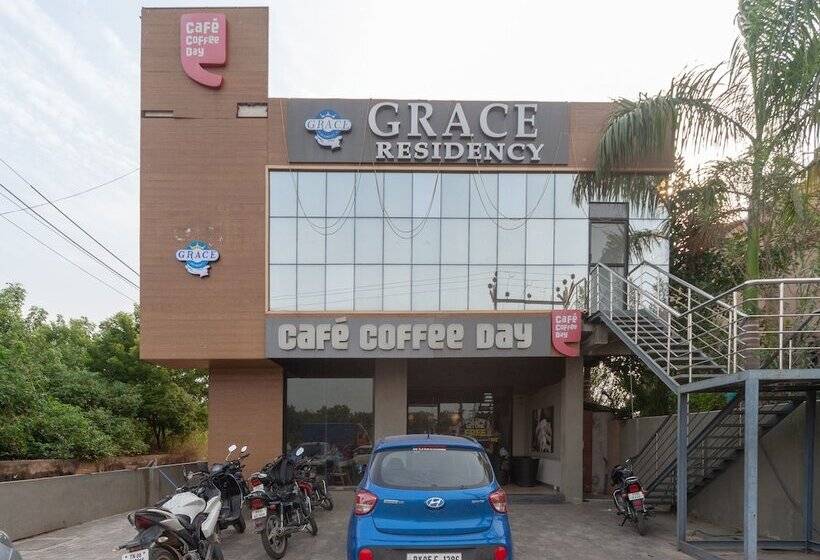 هتل Grace Residency By Oyo Rooms