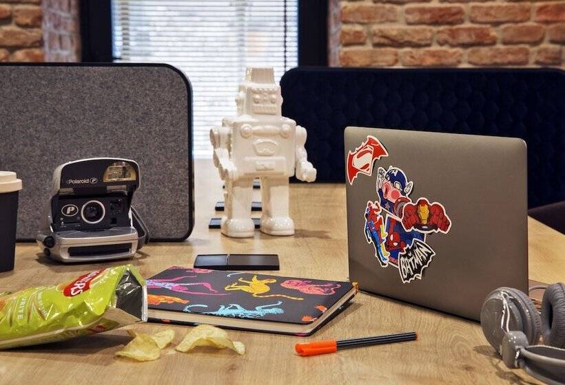 هتل Moxy Warsaw Praga