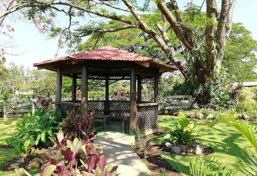 هتل Rincon De La Vieja Lodge