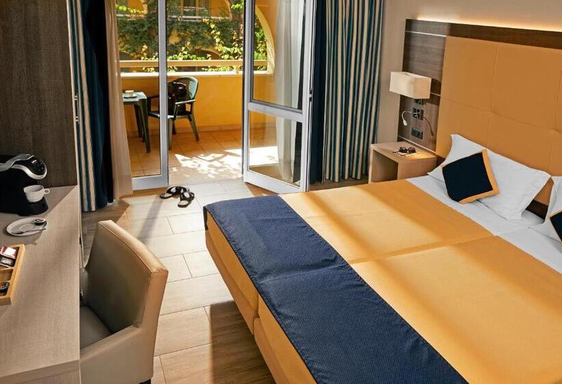 هتل Tui Magic Life Calabria All Inclusive
