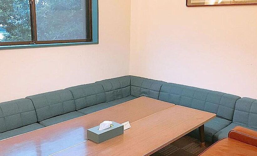 ペンション Uzushio Guest House