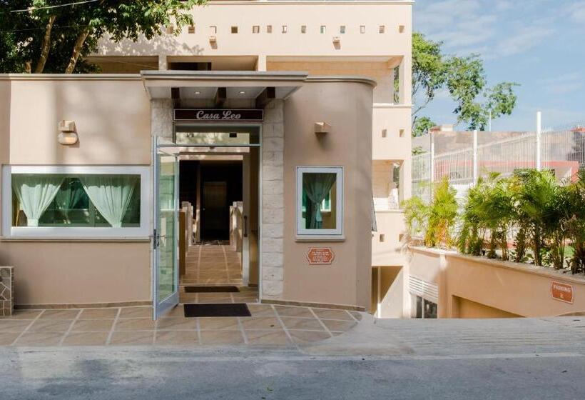Casa Leo