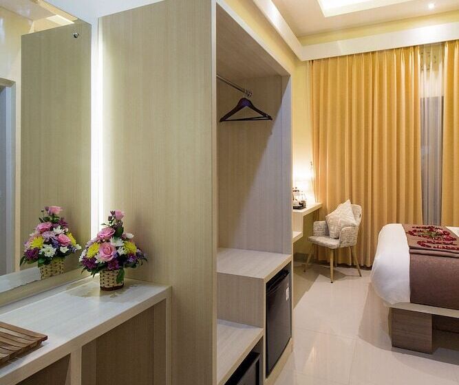 هتل The Xotic Bali