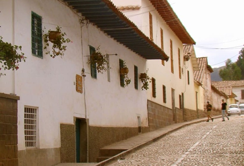 مسافرخانه H Suecia 2 B&b