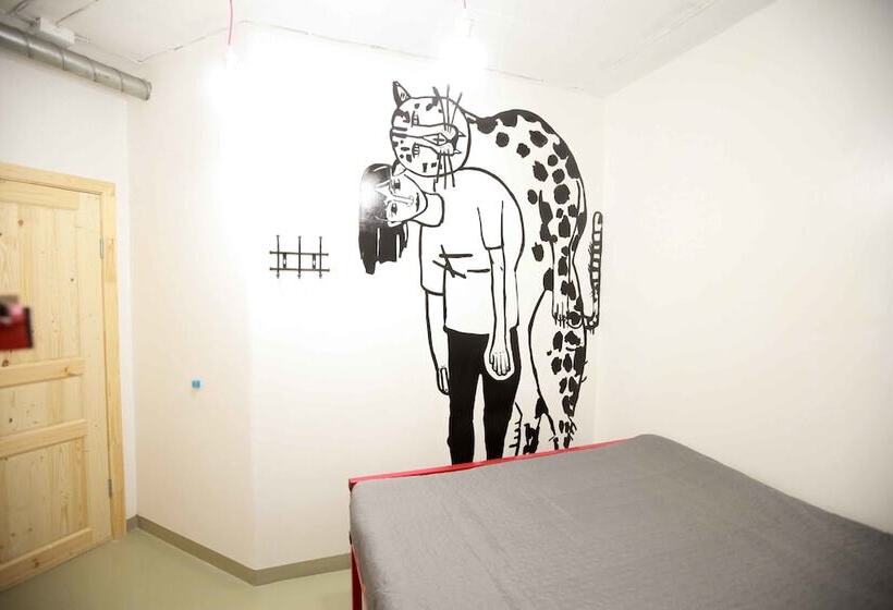 Hostel 69