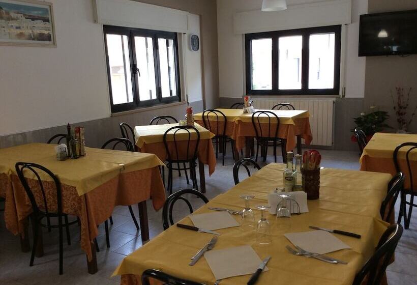 هتل Albergo Italia