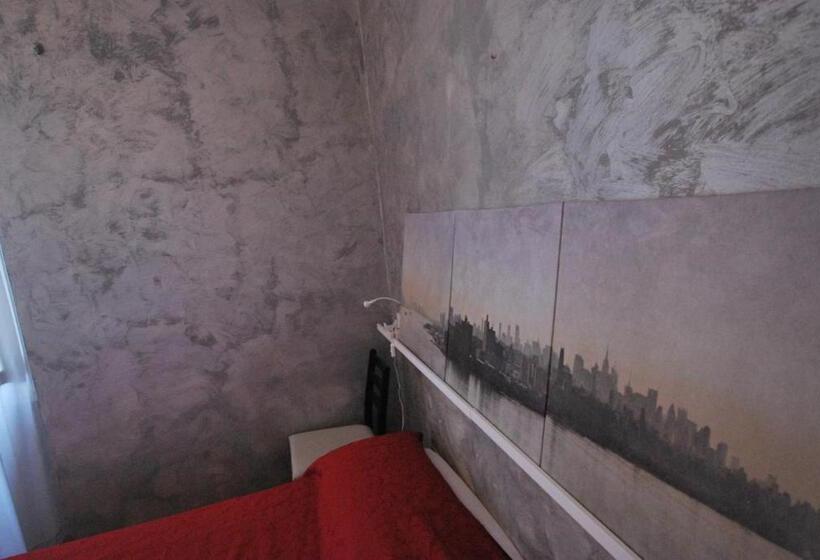 هتل Albergo La Vela