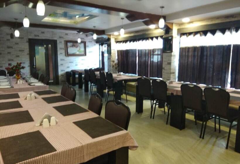 هتل Islanderr Inn