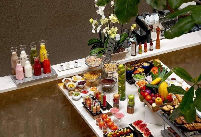 בית מלון כפרי NH Cali Boulevard del Río