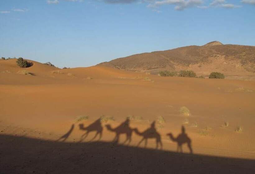 Khamlia Desert Bed & Breakfast